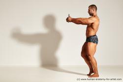 Bodybuilding reference poses of Ramon